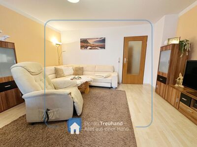 Gepflegte 2-Zimmer-Wohnung mit Balkon und Tiefgaragenstellplatz in zentrumsnaher Lage - Pocking